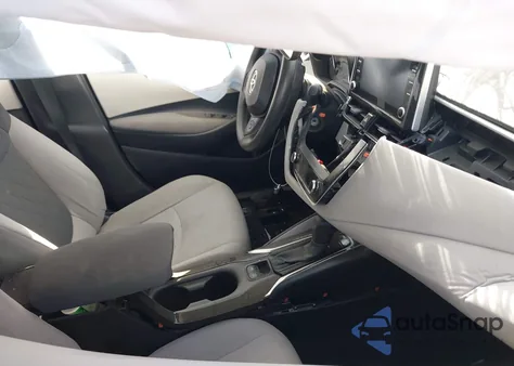 2020 Toyota Corolla Le z USA, uszkodzony, nr VIN JTDEPRAE9LJ046442